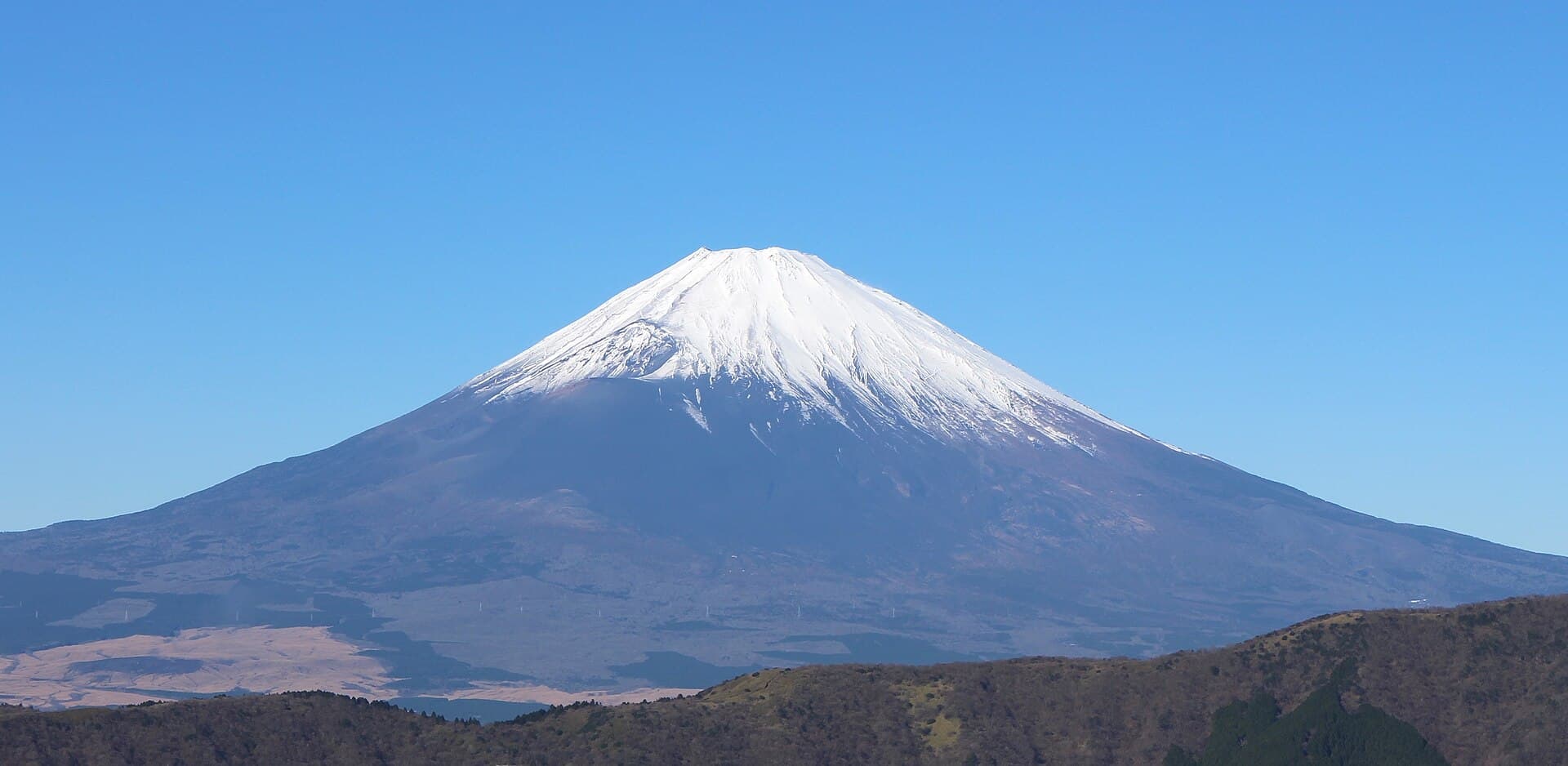 Featured view 2 of Japan